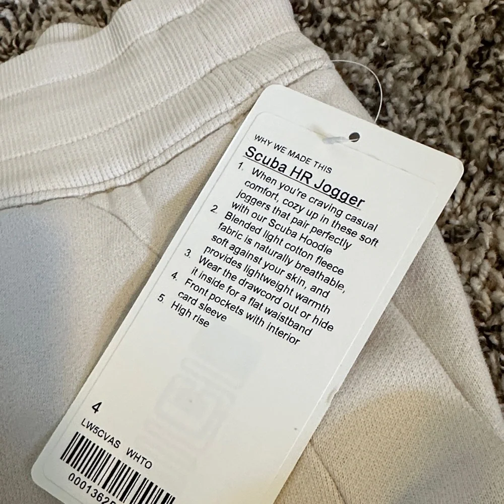 Lulu lemon scuba high rise Cream Jogger Pants - Picture 3 of 3